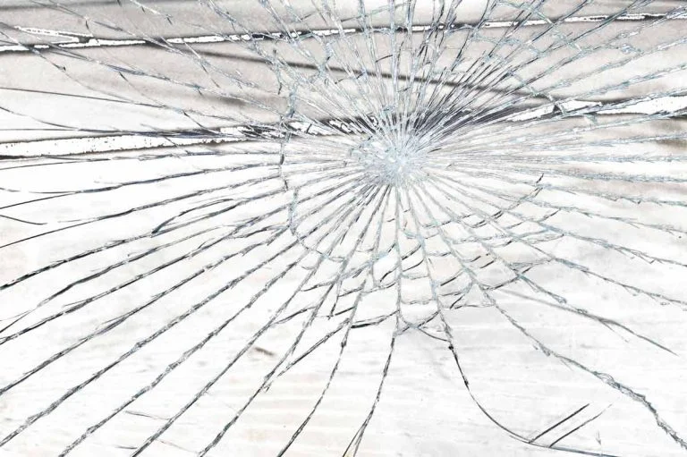 Broken/Cracked Screen